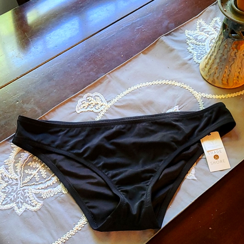 Black bikini bottom, hipster fit